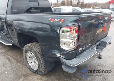 2018 Chevrolet Silverado 1500 1Lt из США, поврежденный, VIN 3GCUKREC8JG553902